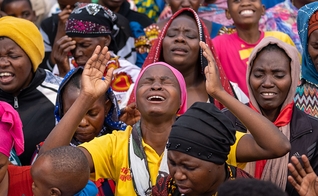 O evento ao ar livre durou duas semanas e contou também com curas, milagres, batismo no Espírito Santo e libertação. (Foto: CfaN).
