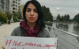 Ativistas cristãos iranianos pedem o fim da pressão contra os seguidores de Jesus. (Foto: Article18)