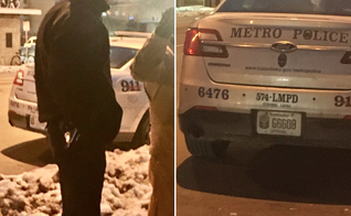 Imagem de policial orando em frente a clínica de aborto em Louisville. (Foto: Twitter/LouClinicEscorts)