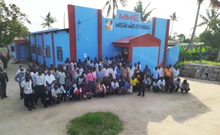 Pastores africanos e brasileiros em Beira, Moçambique. (Foto: Guiame/Marcos Corrêa)