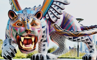 Guardião da Paz na praça das Nações Unidas em Nova York. (Foto: Twitter/Missão da ONU no México)