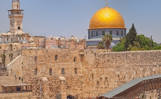 Cúpula da Rocha e Muro das Lamentações, Monte do Templo, Jerusalém. (Foto: Ray in Manila / Flickr)