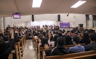 A CREIO Creative Team oferece, gratuitamente, cursos de inglês e intensivo pré-vestibular. (Foto: CREIO/Poliane Vitória).