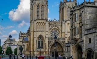 Catedral de Bristol, na Inglaterra. (Foto: V2F/Unsplash)