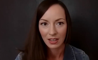 Professora Jessica em entrevista à Fox News. (Foto: Reprodução/Fox News)