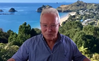 Ian McCormick. (Foto: Captura de tela/YouTube ISN It's Supernatural! Network)