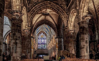 Interior da Igreja da Escócia. (Foto: Reprodução/Flickr/Miquel Fabre)
