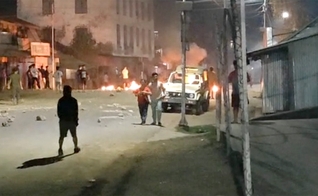 Extremistas hindus disseminam medo e destruição em Manipur. (Foto: Portas Abertas)