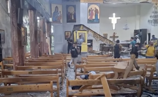 Ataque terrorista deixou pelo menos 20 mortos em igreja na Síria. (Foto: Captura de tela/YouTube/Telly Guru)