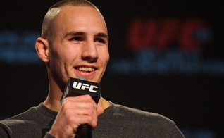 Rory MacDonald é atual campeão do peso meio-médio do Bellator MMA. (Foto: Derek Leung/Getty Images)