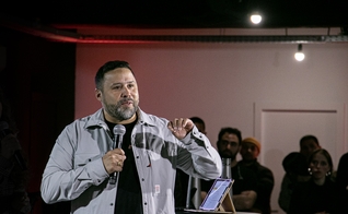 Ivan Roman na Zion Church Lisboa. (Foto: Guiame/Marcos Paulo Corrêa)