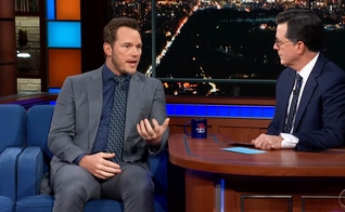 Chris Pratt falou sobre sua fé cristã em entrevista no talk show The Late Show com Stephen Colbert. (Foto: Reprodução/CBS)