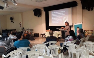 Durante o período da campanha 'Maio Laranja', o projeto "Protegendo com Amor" está passando pelas igrejas para conscientizar sobre o combate ao abuso sexual infantil. (Foto: Divulgação)