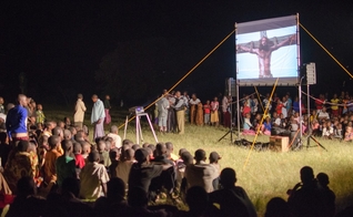 Filme "Jesus" já foi exibido mais de 7,5 bilhões, somente no "Jesus Film Project". (Foto: Give to Cru)