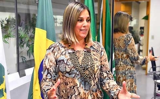 Marisa Lobo: "Não vão cassar a minha fé"