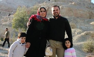 Pr. Saeed Abedini ao lado da esposa