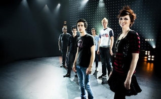 O grupo é conhecido por sucessos como "Your Love Never Fails" e "How He Loves Us"