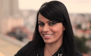 Atualmente, Damares é um dos maiores nomes da musica gospel nacional, com diversas premiações, como Disco de Platina e Diamante pelo sucesso de vendas do CD "O Maior Troféu"