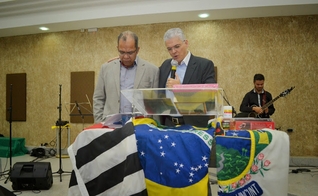 O pastor Josué Gonçalves foi convidado para pregar no aniversário da cidade de Poá.