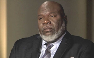 TD Jakes é pastor da igreja "Potter's House", em Dallas (TX).
