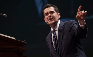 Russell Moore é pastor, escritor, palestrante e presidente do Conselho de Ética da Convenção Batista do Sul dos EUA.