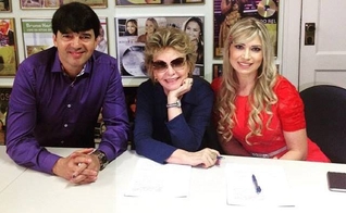 Da esquerda para a direita: Pr. Alexandre Silva, Yvelise de Oliveira e Elaine de Jesus.