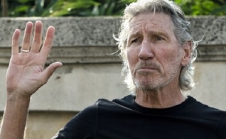 Roger Waters foi baixista da lendária banda de rock Pink Floyd e atualmente é um dos ativistas do movimento de boicote a Israel, para pressionar a 'desocupação de territórios palestinos'
