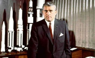 Wernher von Braun, considerado o pai da ciência de foguetes, confrontou a própria ciência com a fé no Criador.