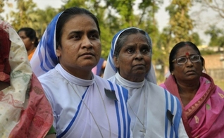 Freiras em um protesto na cidade indiana de Ranaghat, em 14 de março de 2015. (Tribune)