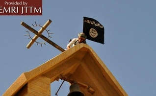 Igreja histórica de Mossul explodida pelo Estado Islâmico. No processo de demolição da igreja, os terroristas também matou quatro crianças. (Foto: Breitbart)