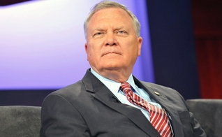 Nathan Deal, governador do estado norte-americano da Geórgia, irá vetar o projeto de lei de "liberdade religiosa". (Foto: Reprodução)