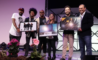 Cantores foram reconhecidos e premiados pela Sony diante do alcance nas redes socias. (Foto: Guiame/ Marcos Paulo Corrêa)