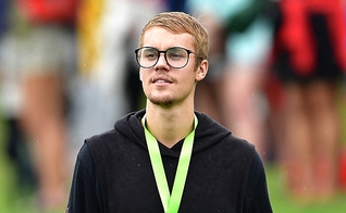 Justin Bieber tem usado as redes sociais para falar sobre sua fé. (Foto: Stuart Franklin/Getty Images)