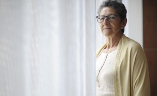 A colombiana Pastora Mira Garcia perdoou os assassinos de seus entes queridos. (Foto: Reprodução)