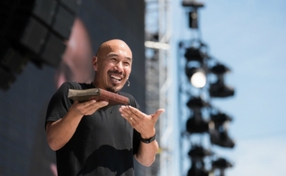 Pastor Francis Chan lembra como os cristãos perseguidos reagiram quando conheceram a realidade da nossa igreja. (Foto: Reprodução)
