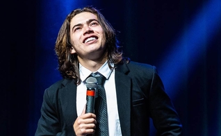 Whindersson Nunes em um de seus shows. (Foto: Reprodução/Instagram)
