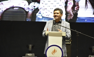 Presidente da feira, Francisco Everton, falou sobre a importância da ExpoEvangélica. (Foto: Irion Oliveira/Guiame)
