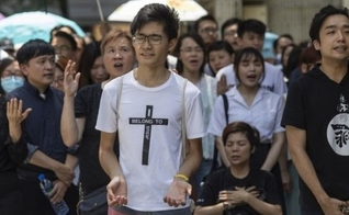 Grupos cristãos têm desempenhado um papel significativo nos protestos de Hong Kong. (Foto: Reprodução/BBC)