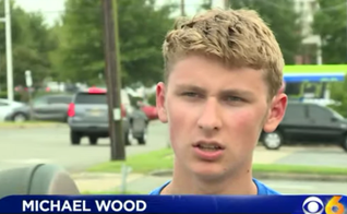 : Michael Wood, em entrevista sobre o salvamento do menino que estava se afogando. (Foto: Reprodução/CBS 6 News)