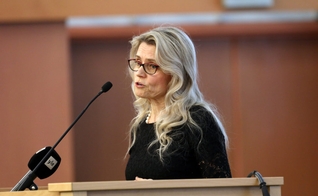 Päivi Räsänen é membra do parlamento da Finlândia e ex-presidente dos Democratas Cristãos. (Foto: AOP)