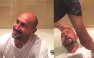 Ex-muçulmano se batiza após experiências com Jesus. (Foto: Reprodução/YouTube)