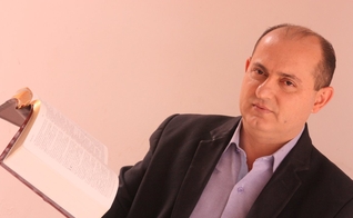 Pastor João Flávio Martínez, presidente do Centro Apologético Cristão de Pesquisa (CACP). (Foto: Reprodução/Facebook)