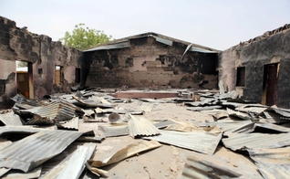 O grupo terrorista Boko Haram tem incendiado igrejas na Nigéria. (Foto: REUTERS/Joe Penney)