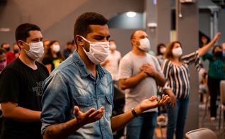 MEVAM realizou culto seguindo orientações do governo no último domingo. (Foto: Facebook/MEVAM)