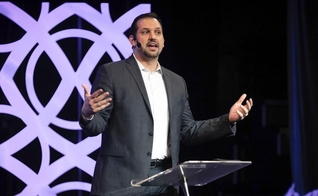 Abdu Murray era um apologista muçulmano e se converteu ao cristianismo após pesquisar sobre a Bíblia. (Imagem: Youtube)