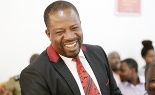O bispo David Livingstone Kiganda. (Foto: Reprodução / Grapewine)