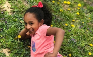 Dorielis Reyes morreu aos 9 anos, após lutar durante meses contra uma misteriosa inflamação no cérebro, nos EUA. (Foto: Arquivo Pessoal)