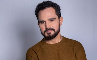 Luciano Camargo lança o álbum “A Ti Entrego” em projeto solo. (Foto: Reprodução/Luciano Camargo)