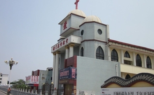 Igreja ligada ao Movimento Patriótico das Três Autonomias é uma das denominações que, mesmo autorizada pelo governo, sofre repressão comunista na China. (Foto: ChinaSource)