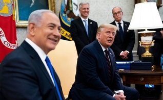 Donald Trump se encontrou com Benjamin Netanyahu no Salão Oval em setembro. O presidente americano anunciou o acordo entre Israel e Marrocos na nesta quinta-feira. (Foto: Doug Mills/Pool/Getty Images)